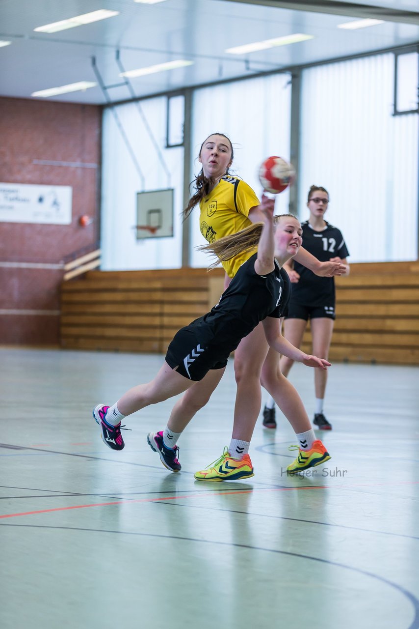 Bild 54 - B-Juniorinnen Bramstedter TS - TSV Altenholz : Ergebnis: 17:16